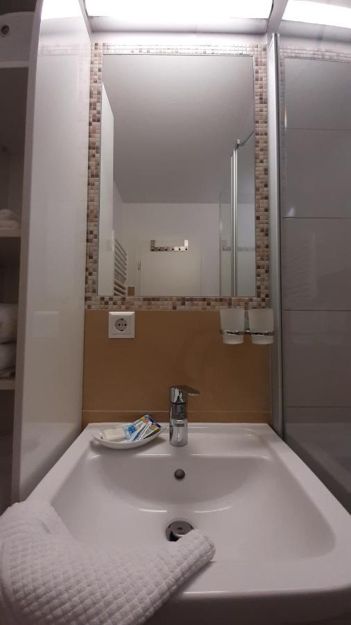 Appartements Am Schillergarten Dresden Buitenkant foto
